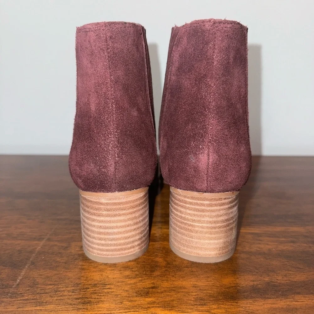 ALDO Ankle Booties‎ Plum Eggplant Purple Suede Size 7 NWOB